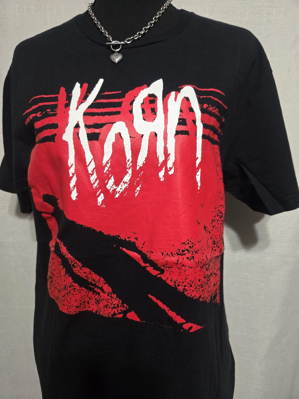 Korn Red & Black Graphic Band Tee - Men’s Shirt M
